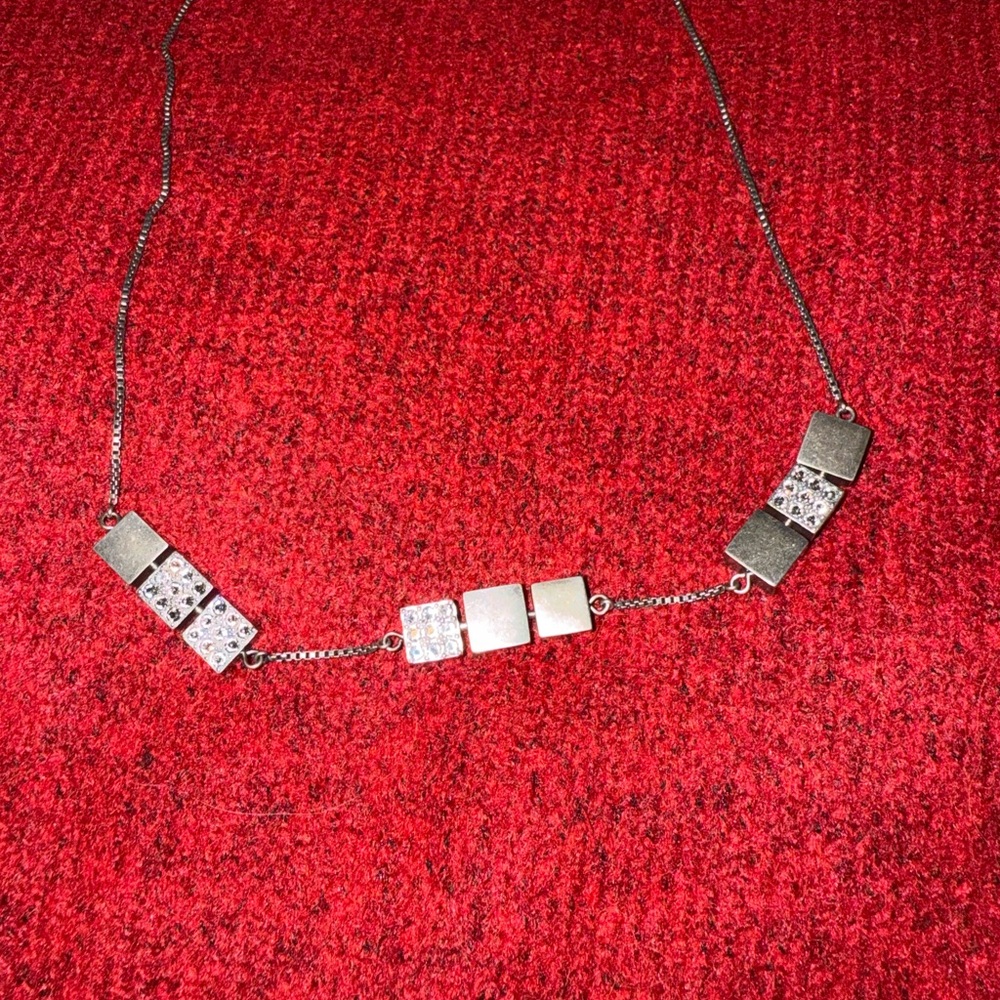 Elegant Silver and White Geometric Necklace